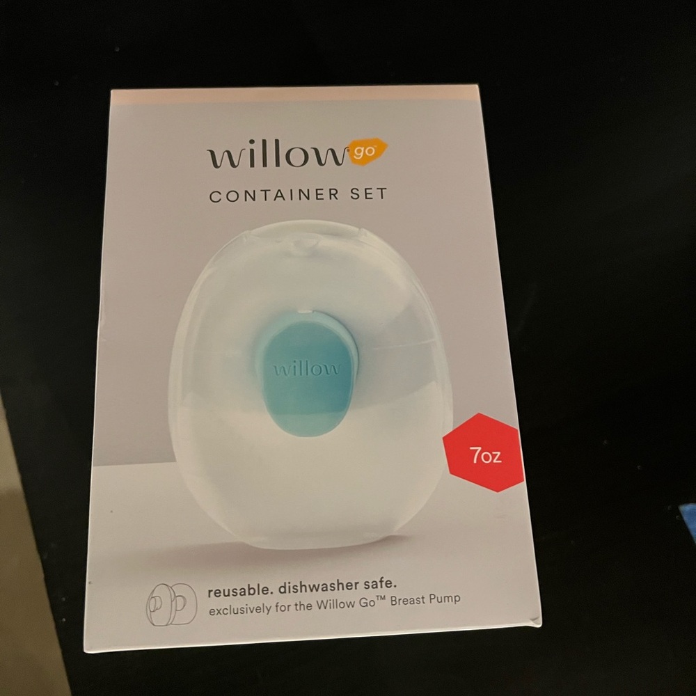 Willow go 7 ounce milk container